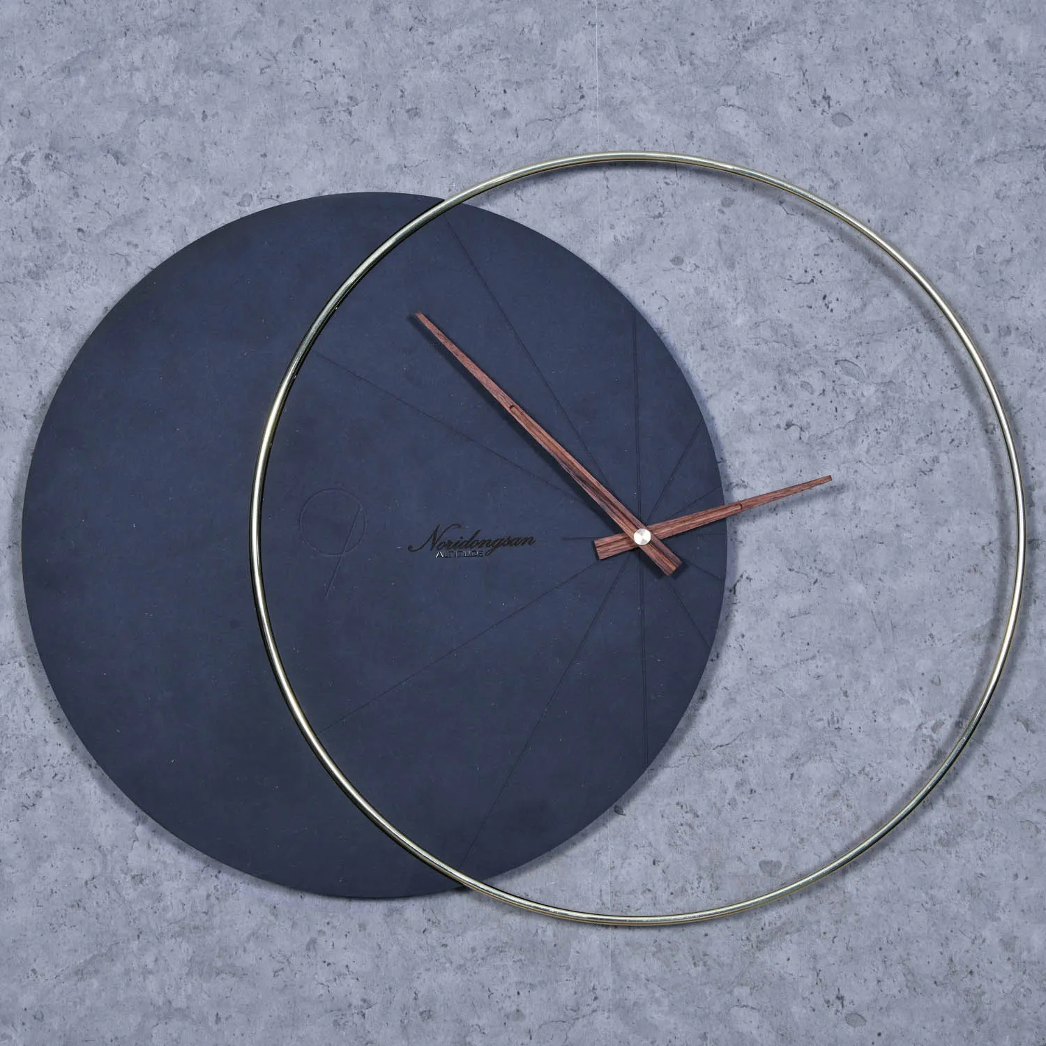 Настенные часы Altitude Comet С691 [220345]